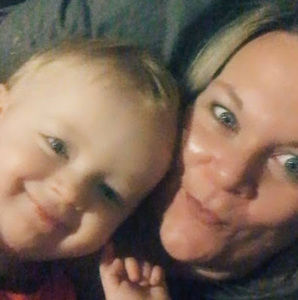 Meet your Posher, Joni